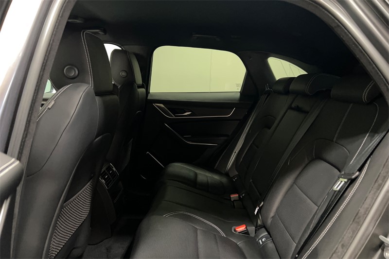 2023 (23) JAGUAR F-PACE 2.0 P400e R-Dynamic SE 5dr Auto AWD 5089709