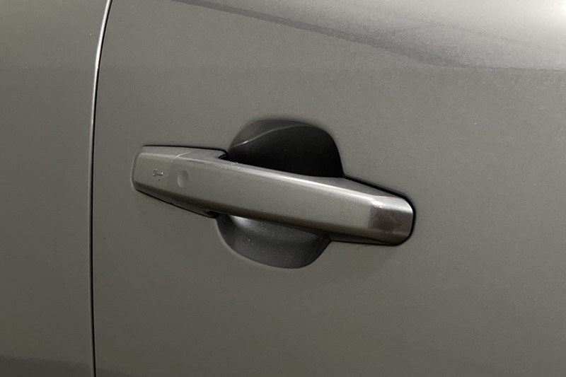 2023 (23) JAGUAR F-PACE 2.0 P400e R-Dynamic SE 5dr Auto AWD 5089756