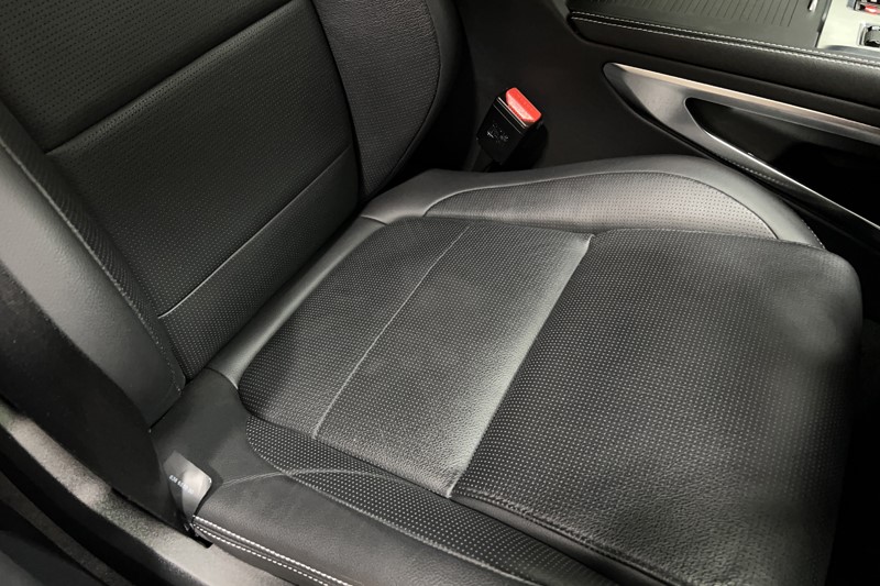 2023 (23) JAGUAR F-PACE 2.0 P400e R-Dynamic SE 5dr Auto AWD 5089723