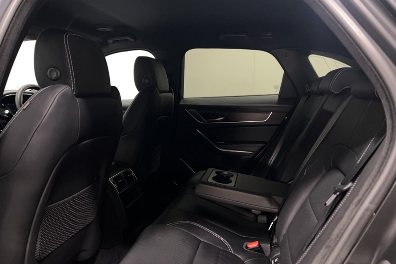 2023 (23) JAGUAR F-PACE 2.0 P400e R-Dynamic SE 5dr Auto AWD 5089747