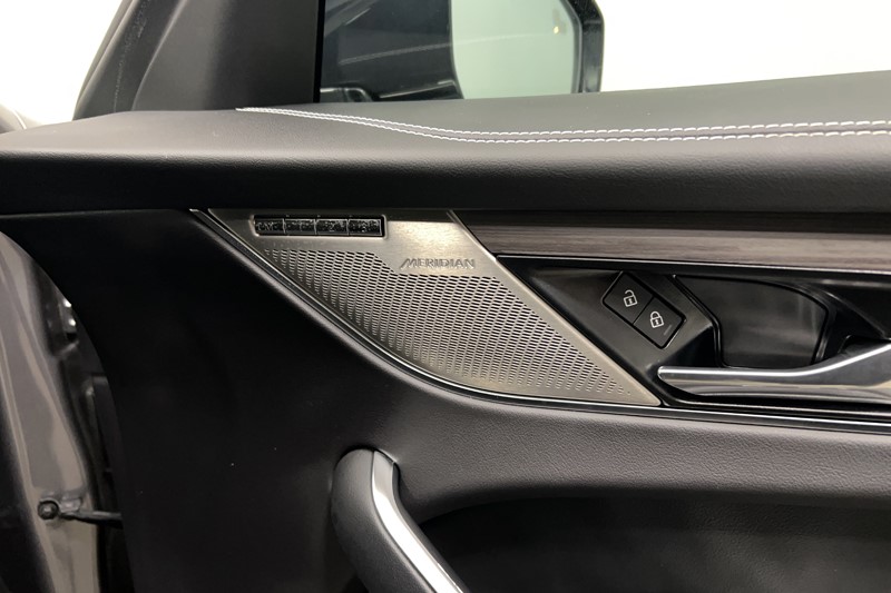 2023 (23) JAGUAR F-PACE 2.0 P400e R-Dynamic SE 5dr Auto AWD 5089720