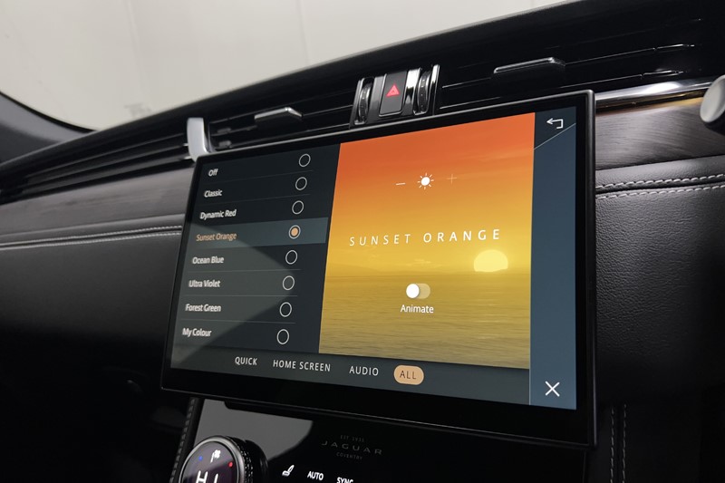 2023 (23) JAGUAR F-PACE 2.0 P400e R-Dynamic SE 5dr Auto AWD 5089738