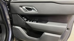 2025 (25) LAND ROVER RANGE ROVER VELAR 2.0 D200 MHEV Dynamic SE 5dr Auto 5092418