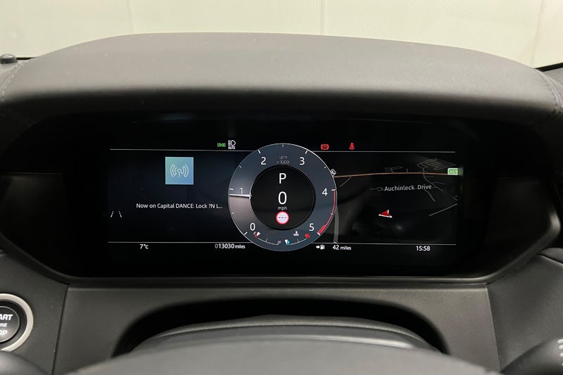 2025 (25) LAND ROVER RANGE ROVER VELAR 2.0 D200 MHEV Dynamic SE 5dr Auto 5092428