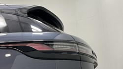 2025 (25) LAND ROVER RANGE ROVER VELAR 2.0 D200 MHEV Dynamic SE 5dr Auto 5092447