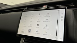 2025 (25) LAND ROVER RANGE ROVER VELAR 2.0 D200 MHEV Dynamic SE 5dr Auto 5092437