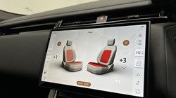 2025 (25) LAND ROVER RANGE ROVER VELAR 2.0 D200 MHEV Dynamic SE 5dr Auto 5092438