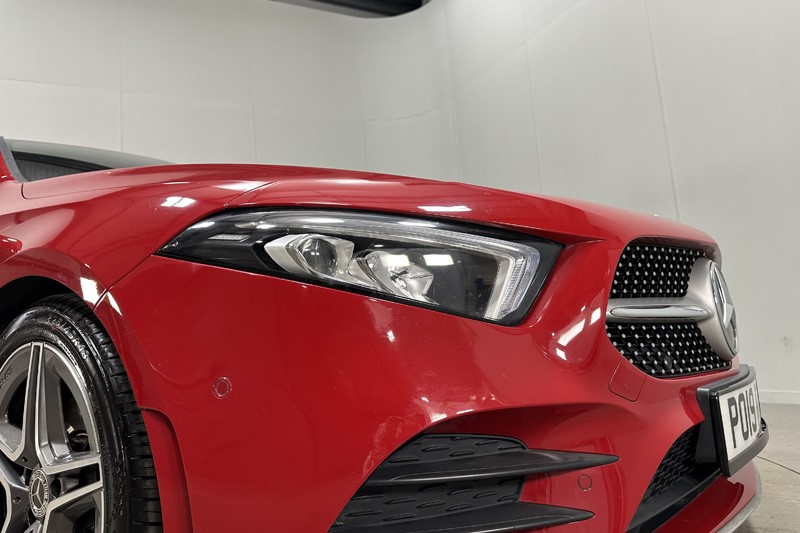 2019 (19) MERCEDES-BENZ A CLASS A200d AMG Line Premium 5dr Auto 5090897