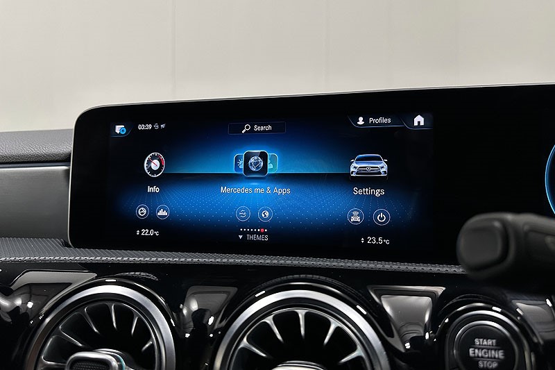 2019 (19) MERCEDES-BENZ A CLASS A200d AMG Line Premium 5dr Auto 5090874