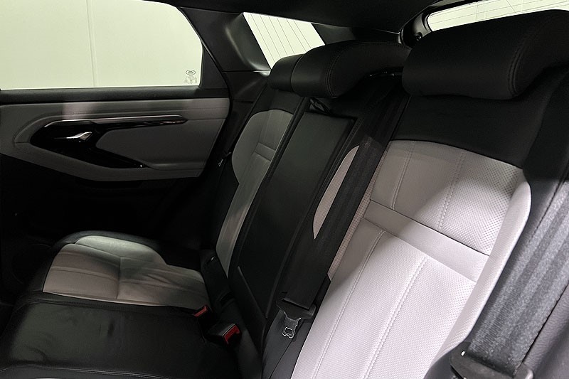 2022 (71) LAND ROVER RANGE ROVER EVOQUE 1.5 P300e R-Dynamic SE 5dr Auto 5050687