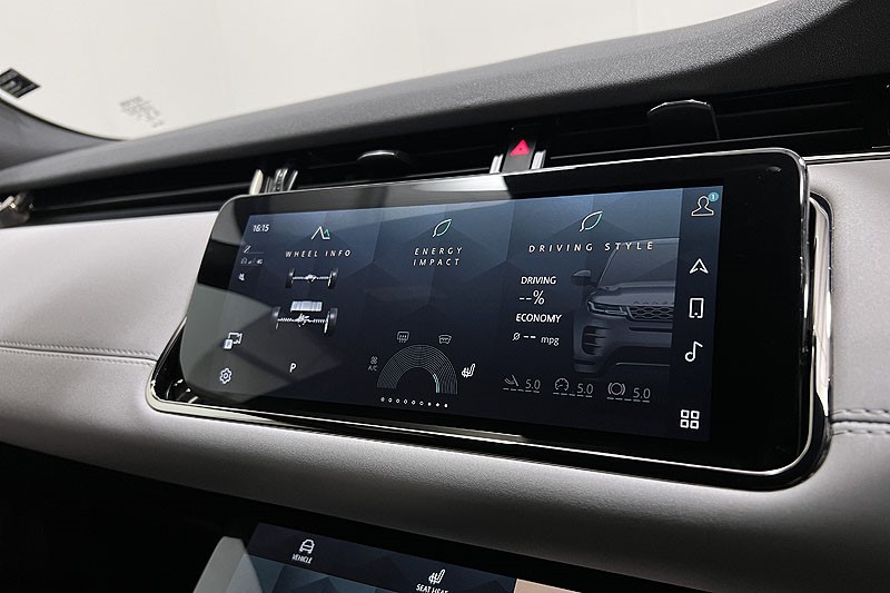 2022 (71) LAND ROVER RANGE ROVER EVOQUE 1.5 P300e R-Dynamic SE 5dr Auto 5050677