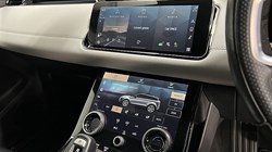 2022 (71) LAND ROVER RANGE ROVER EVOQUE 1.5 P300e R-Dynamic SE 5dr Auto 5050671