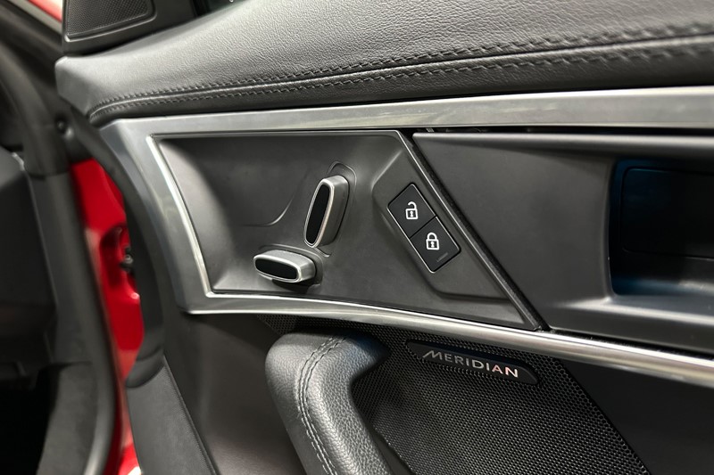 2023 (72) JAGUAR F-TYPE 2.0 P300 R-Dynamic 2dr Auto 5100754