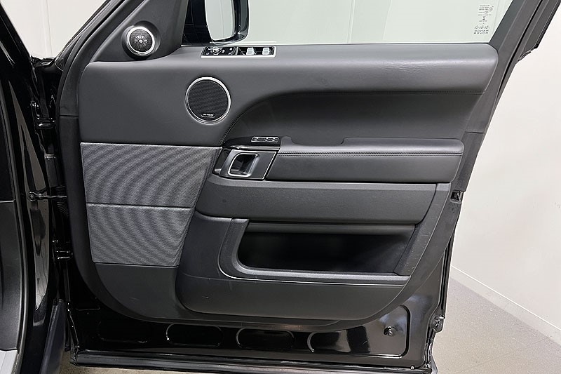 2022 (71) LAND ROVER RANGE ROVER SPORT 2.0 P400e HSE Dynamic Black 5dr Auto 5049968