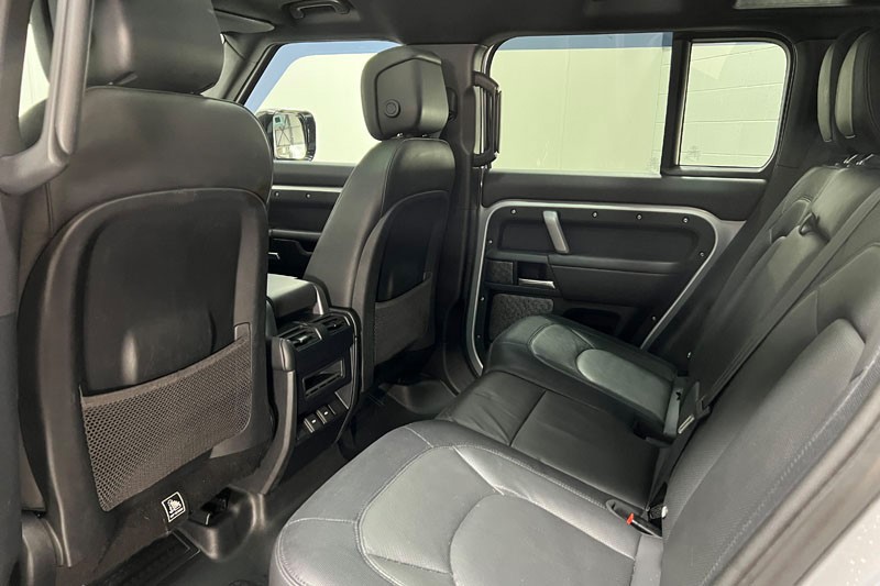 2023 (73) LAND ROVER DEFENDER 3.0 D250 X-Dynamic HSE 110 5dr Auto 5060203