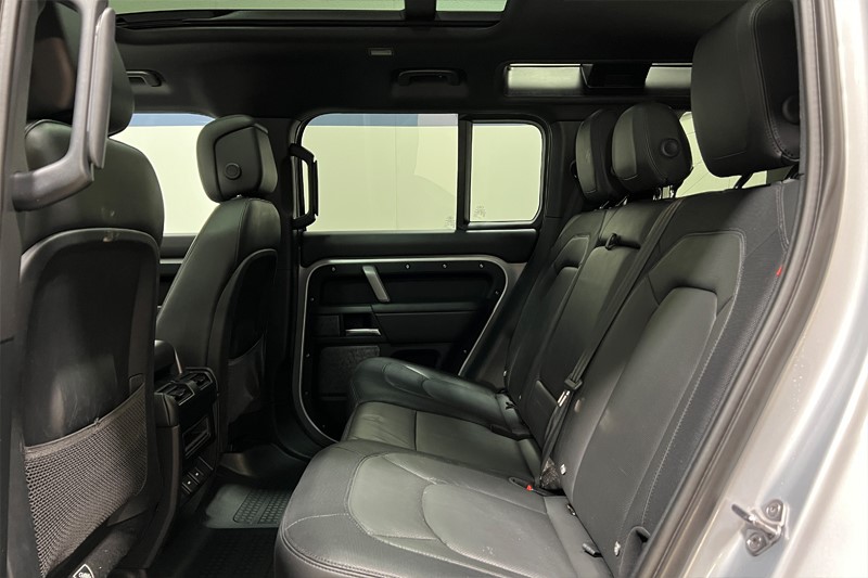 2023 (73) LAND ROVER DEFENDER 3.0 D250 X-Dynamic HSE 110 5dr Auto 5060170