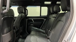 2023 (73) LAND ROVER DEFENDER 3.0 D250 X-Dynamic HSE 110 5dr Auto 5060170