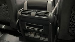 2023 (73) LAND ROVER DEFENDER 3.0 D250 X-Dynamic HSE 110 5dr Auto 5060178