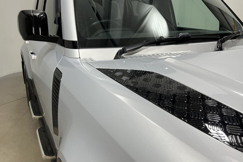 2023 (73) LAND ROVER DEFENDER 3.0 D250 X-Dynamic HSE 110 5dr Auto 5060213