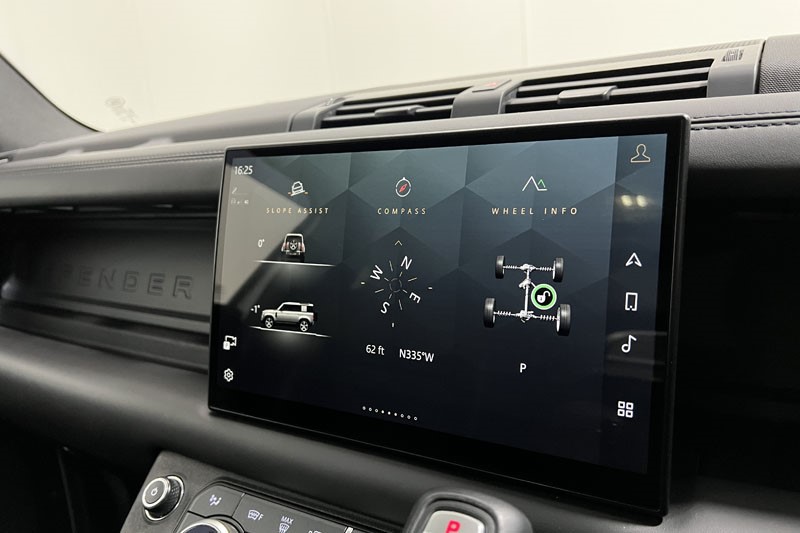 2023 (73) LAND ROVER DEFENDER 3.0 D250 X-Dynamic HSE 110 5dr Auto 5060196