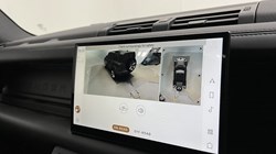 2023 (73) LAND ROVER DEFENDER 3.0 D250 X-Dynamic HSE 110 5dr Auto 5060194