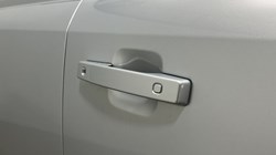 2023 (73) LAND ROVER DEFENDER 3.0 D250 X-Dynamic HSE 110 5dr Auto 5060210