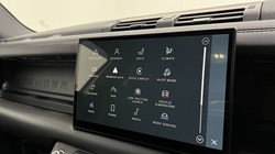 2023 (73) LAND ROVER DEFENDER 3.0 D250 X-Dynamic HSE 110 5dr Auto 5060198