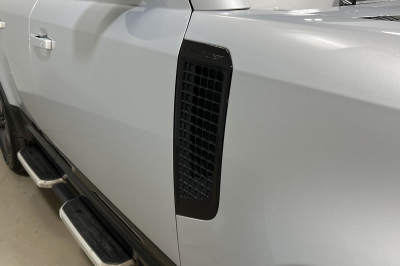 2023 (73) LAND ROVER DEFENDER 3.0 D250 X-Dynamic HSE 110 5dr Auto 5060212