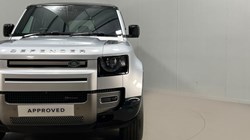 2023 (73) LAND ROVER DEFENDER 3.0 D250 X-Dynamic HSE 110 5dr Auto 5060215