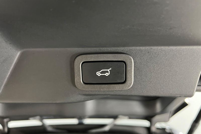 2022 (71) LAND ROVER RANGE ROVER SPORT 5.0 P575 S/C SVR 5dr Auto 5094683