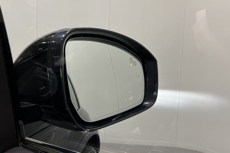 2022 (71) LAND ROVER RANGE ROVER SPORT 5.0 P575 S/C SVR 5dr Auto 5094654