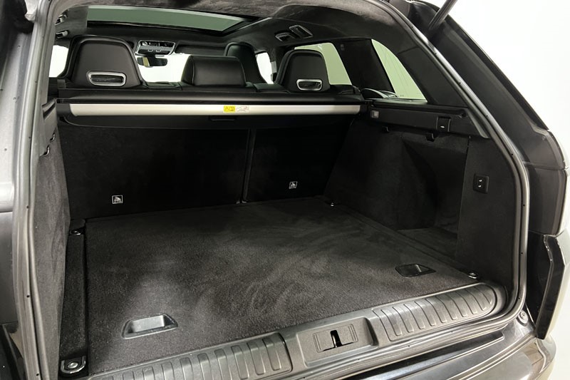 2022 (71) LAND ROVER RANGE ROVER SPORT 5.0 P575 S/C SVR 5dr Auto 5094681