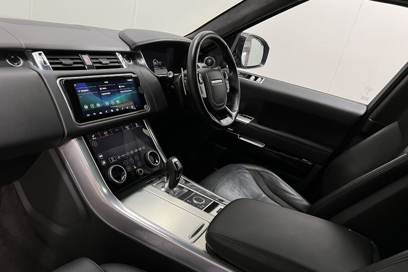 2022 (71) LAND ROVER RANGE ROVER SPORT 5.0 P575 S/C SVR 5dr Auto 5094677