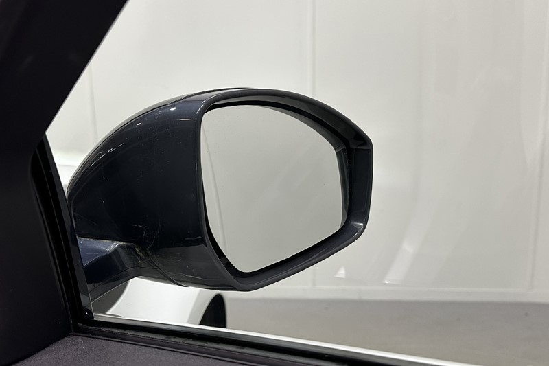 2019 (69) LAND ROVER RANGE ROVER EVOQUE 2.0 D150 R-Dynamic 5dr 2WD 5069599