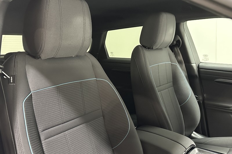 2019 (69) LAND ROVER RANGE ROVER EVOQUE 2.0 D150 R-Dynamic 5dr 2WD 5069602