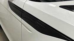 2019 (69) LAND ROVER RANGE ROVER EVOQUE 2.0 D150 R-Dynamic 5dr 2WD 5069629