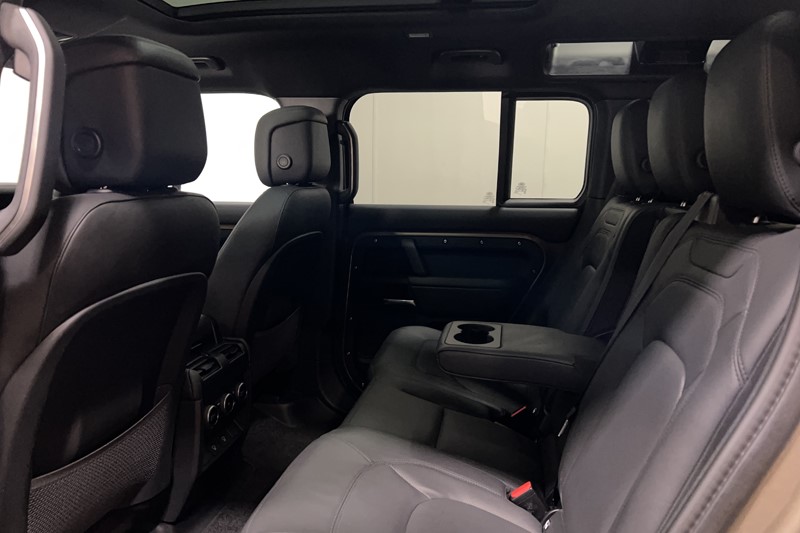 2024 (74) LAND ROVER DEFENDER 3.0 D350 X-Dynamic HSE 110 5dr Auto [7 Seat] 5109060