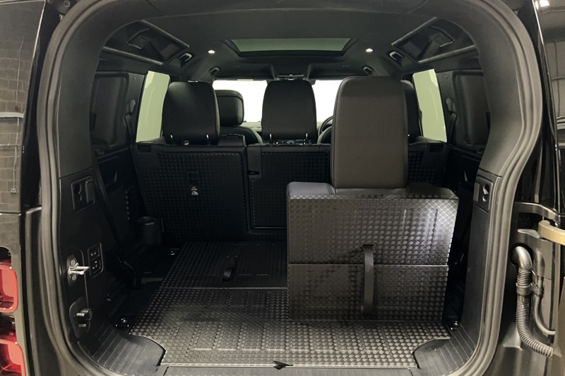 2024 (74) LAND ROVER DEFENDER 3.0 D350 X-Dynamic HSE 110 5dr Auto [7 Seat] 5109062
