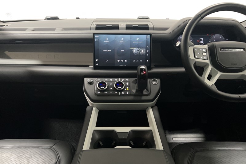 2024 (74) LAND ROVER DEFENDER 3.0 D350 X-Dynamic HSE 110 5dr Auto [7 Seat] 5109026