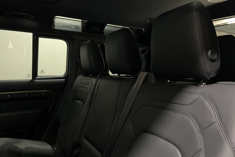 2024 (74) LAND ROVER DEFENDER 3.0 D350 X-Dynamic HSE 110 5dr Auto [7 Seat] 5109057