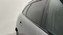 2024 (24) JAGUAR F-PACE 2.0 P400e R-Dynamic HSE Black 5dr Auto AWD 5111590