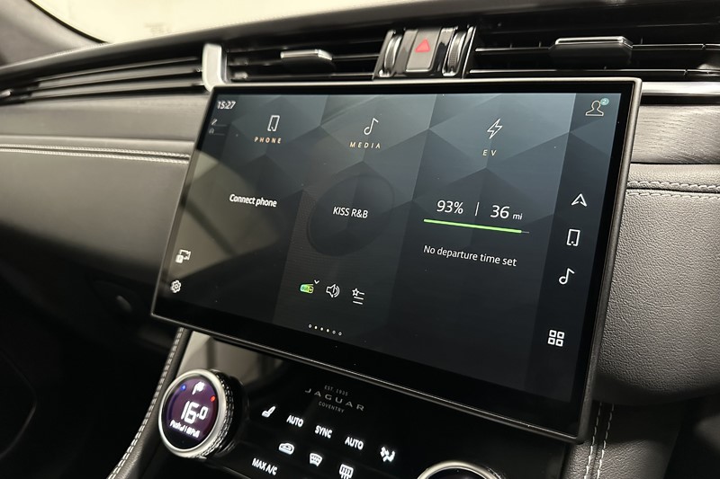 2024 (24) JAGUAR F-PACE 2.0 P400e R-Dynamic HSE Black 5dr Auto AWD 5111566