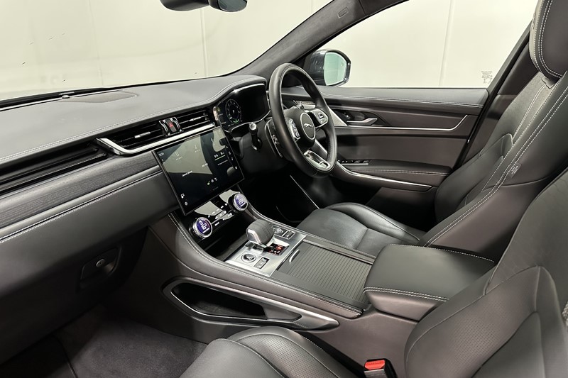2024 (24) JAGUAR F-PACE 2.0 P400e R-Dynamic HSE Black 5dr Auto AWD 5111577