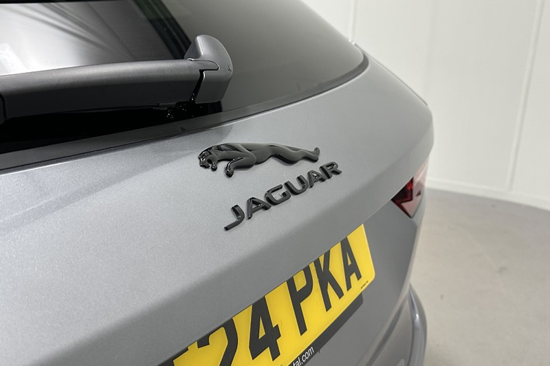2024 (24) JAGUAR F-PACE 2.0 P400e R-Dynamic HSE Black 5dr Auto AWD 5111589