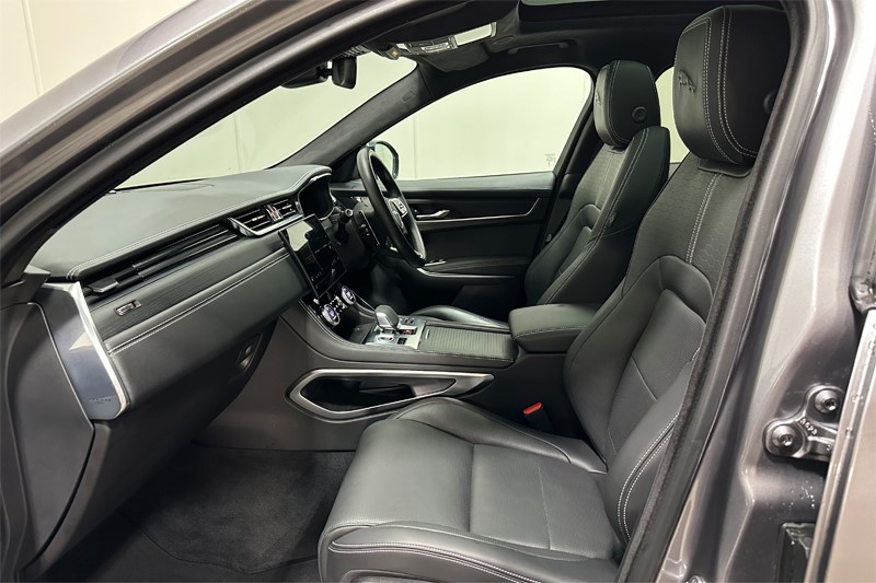 2024 (24) JAGUAR F-PACE 2.0 P400e R-Dynamic HSE Black 5dr Auto AWD 5111542