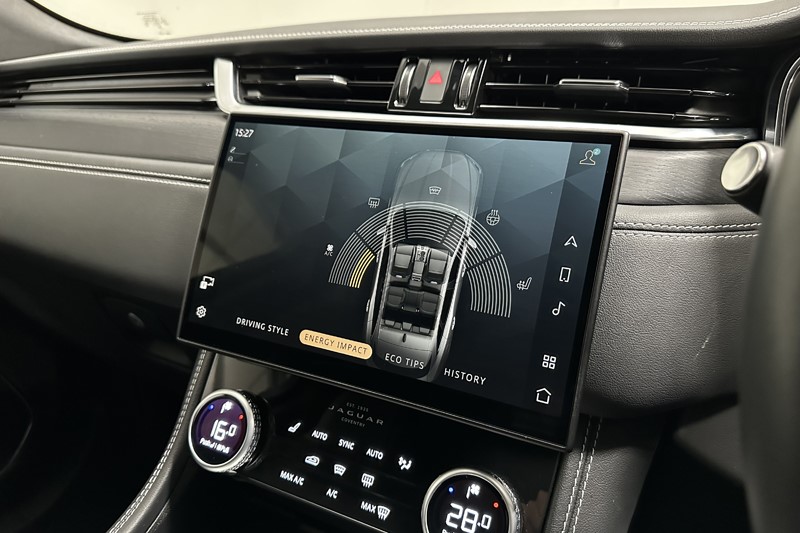 2024 (24) JAGUAR F-PACE 2.0 P400e R-Dynamic HSE Black 5dr Auto AWD 5111568