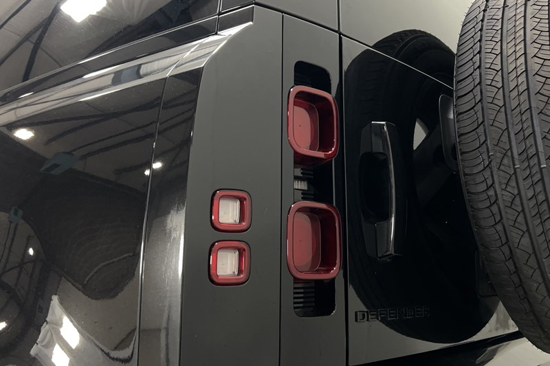 2024 (24) LAND ROVER DEFENDER 3.0 D250 X-Dynamic HSE 90 3dr Auto 5108327