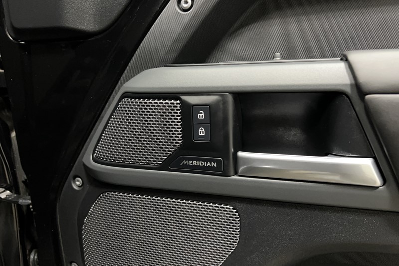 2024 (24) LAND ROVER DEFENDER 3.0 D250 X-Dynamic HSE 90 3dr Auto 5108295