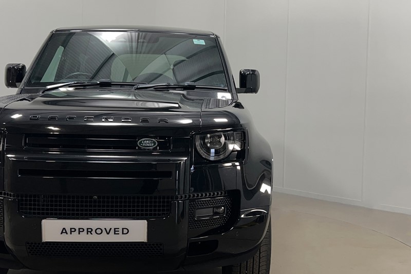 2024 (24) LAND ROVER DEFENDER 3.0 D250 X-Dynamic HSE 90 3dr Auto 5108337