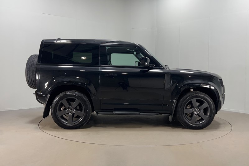 2024 (24) LAND ROVER DEFENDER 3.0 D250 X-Dynamic HSE 90 3dr Auto 5108286